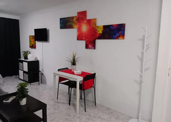 Estudio Con Piscina